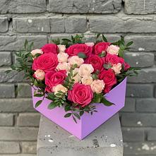 Цветочная композиция из Розы в коробке в Шишкино