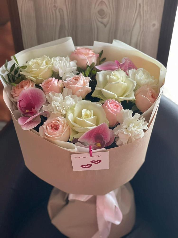 Букет цветов из: Орхидеи, Розы и Гвоздики в Шишкино