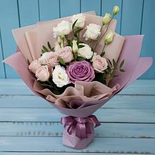 Букет цветов из:  Розы и Лизиантусы в Шишкино