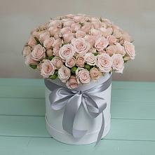 Цветочная композиция из Розы в шляпной коробке в Шишкино