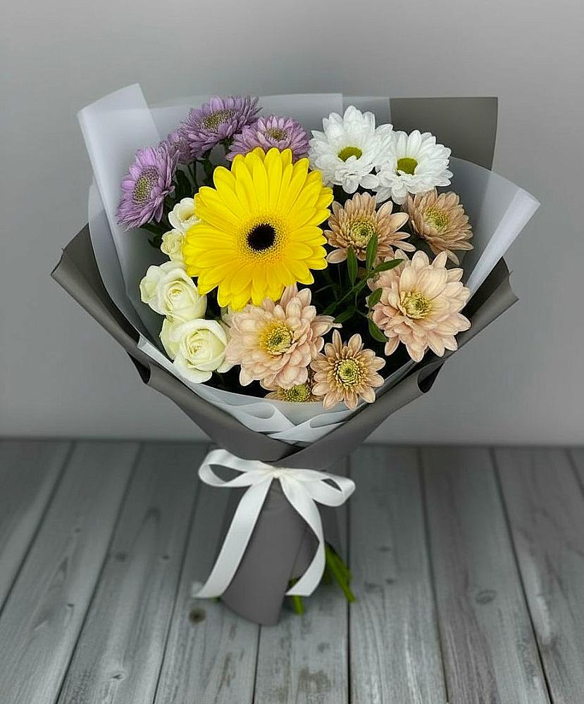 Букет цветов из: Розы, Герберы и Хризантемы в Шишкино