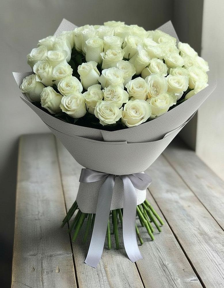 Букет 35 Белых роз в Шишкино