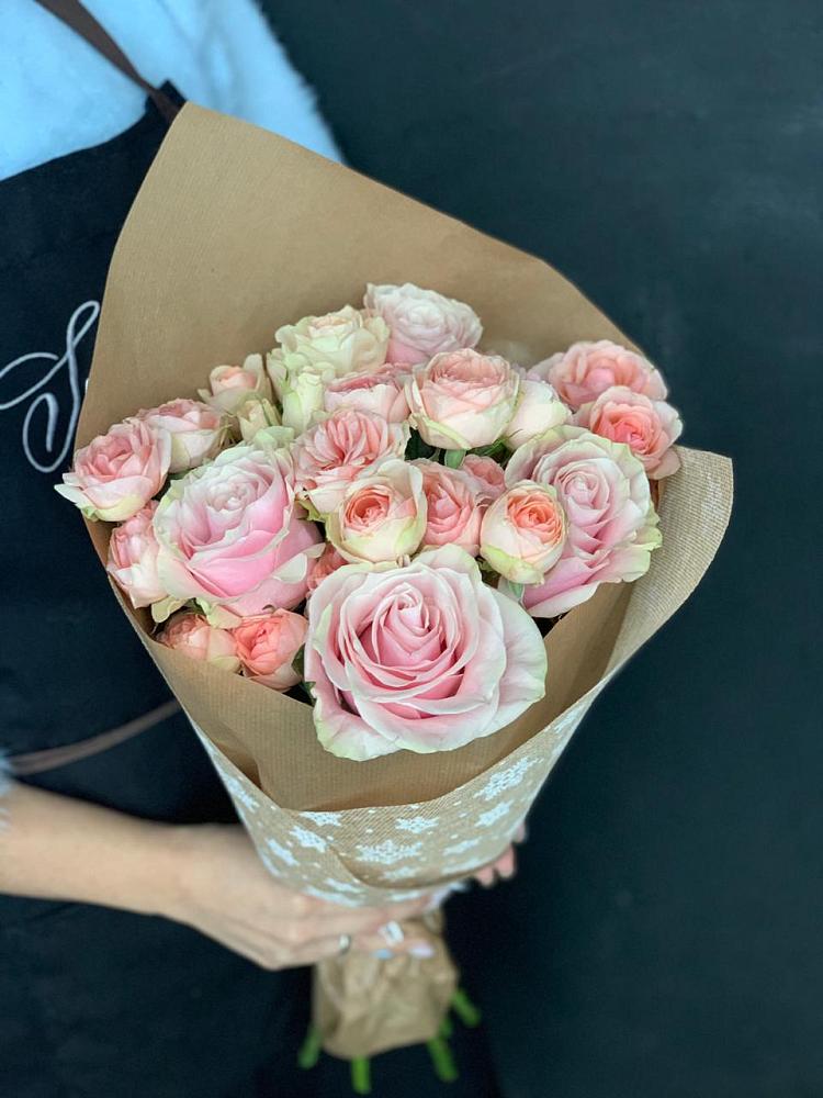 Букет цветов из: Хризантемы и Розы в Шишкино