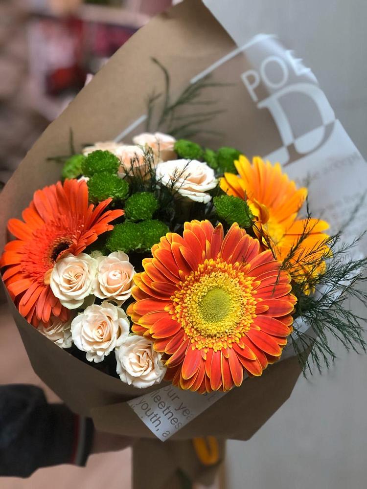 Букет цветов из: Герберы, Хризантемы и Розы в Шишкино