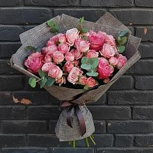 Букет цветов из:  Розы в Шишкино